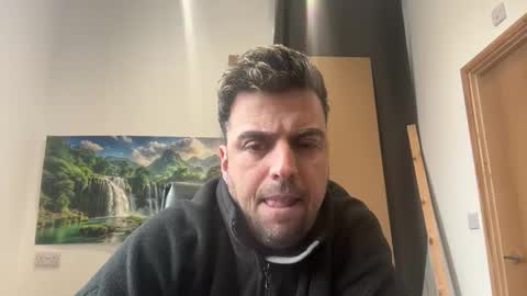 boyofficeboy online show from April 2026 12:33:01 PM