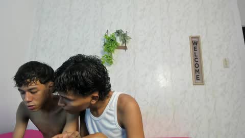 ALEX - TAYLER  -MIKE online show from May 2026 01:14:01 AM