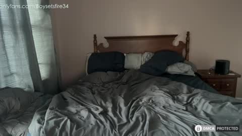 boysetsfire34 online show from October 2025 11:38:02 AM