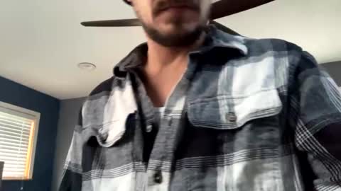 Snapshot of boytoy8969 chatting on January 2025 07:18:02 PM boytoy8969 online show from January 2025 07:18:02 PM