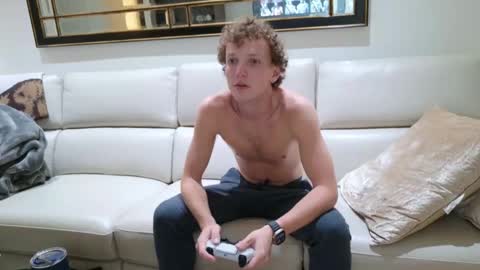 Snapshot of boyyhb chatting on November 2025 06:19:02 PM Boyyhb online show from November 2025 06:19:02 PM