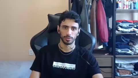 boyzinm2 online show from May 2026 12:32:02 PM