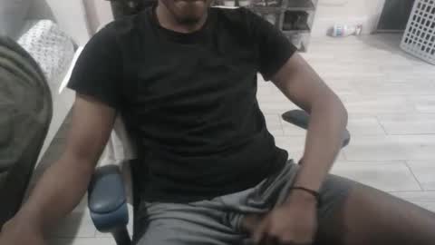 bquen400 online show from March 2026 11:08:01 PM