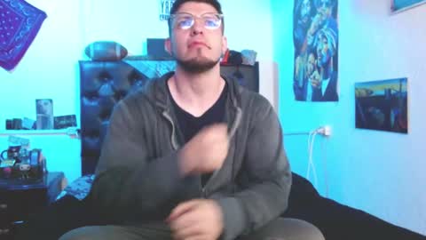 brad hot boy online show from October 2025 01:17:02 AM