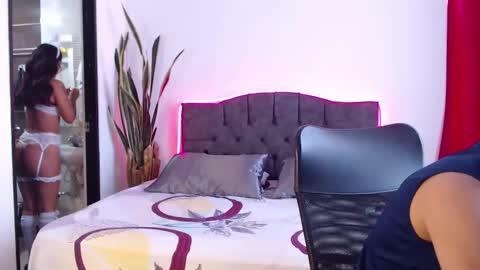 Your favorite couple and the best butt on Chatur online show from September 2025 01:56:01 PM