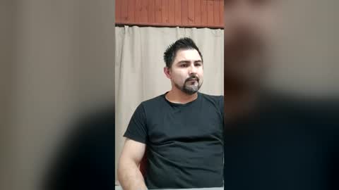 bradd_32 online show from July 2026 07:01:02 AM