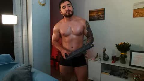 Bradley Martinez online show from October 2025 11:33:01 PM