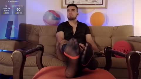 Bradley Colton Independ Model online show from December 2025 11:10:01 PM