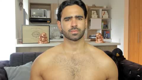 bradleymartin7 online show from November 2025 06:28:02 PM