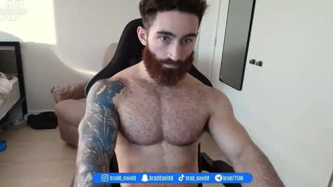 Snapshot of bradtrainn chatting on May 2026 10:39:01 PM bradtrainn online show from May 2026 10:39:01 PM