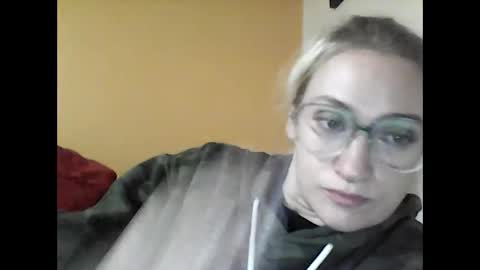 Snapshot of braindeadbetty chatting on November 2025 08:26:01 AM i am a naughty jedi knight online show from November 2025 08:26:01 AM