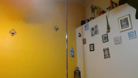 i am a naughty jedi knight online show from March 2026 10:27:02 PM