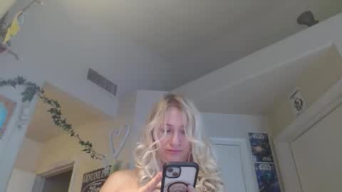 i am a naughty jedi knight online show from May 2026 01:38:01 PM