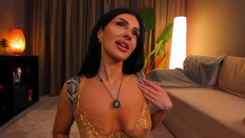 Lunaria online show from April 2026 03:23:01 AM