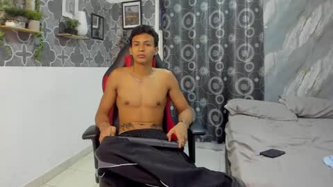 brandom_brook online show from July 2026 04:08:01 AM
