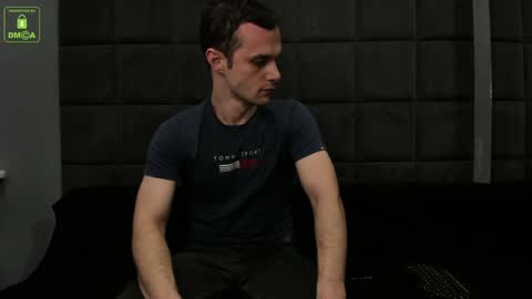 Snapshot of brandonnorriss chatting on December 2024 04:24:01 AM BRANDON online show from December 2024 04:24:01 AM