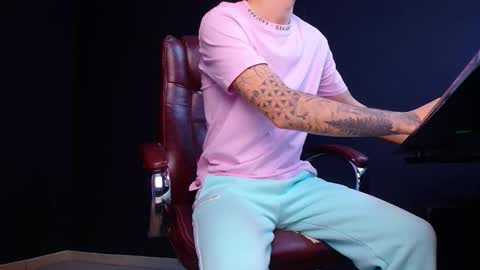 BrandonTateX online show from October 2025 06:26:02 AM