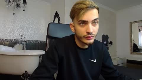 BrandonTateX online show from November 2025 09:42:02 AM