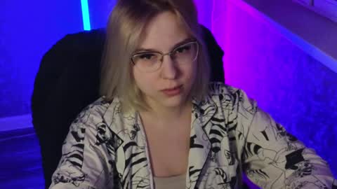 Snapshot of brandy__stars chatting on February 2025 01:03:02 AM Belle online show from February 2025 01:03:02 AM