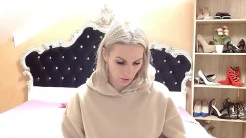 brandyweed online show from December 2025 07:49:02 AM