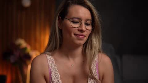 Snapshot of brandywhite chatting on February 2025 04:47:02 AM Alex online show from February 2025 04:47:02 AM