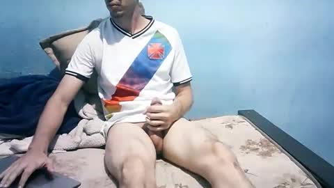 Snapshot of brasil43 chatting on February 2026 10:20:02 PM PutoBR online show from February 2026 10:20:02 PM