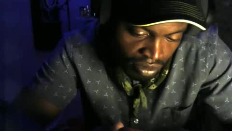 Snapshot of brayan1111x chatting on April 2026 02:37:01 PM brayan1111x online show from April 2026 02:37:01 PM