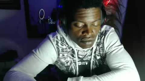 brayan1111x online show from May 2026 06:55:02 AM