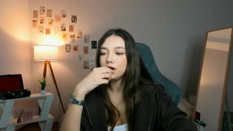 Rachel online show from March 2026 07:06:01 PM