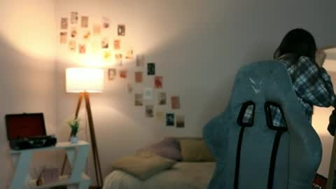 Rachel online show from April 2026 07:30:02 PM