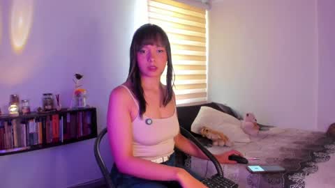 Snapshot of breakfastwithtiffanys chatting on April 2026 03:17:01 PM breakfastwithtiffanys online show from April 2026 03:17:01 PM