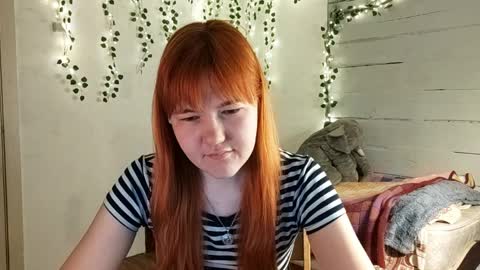 Snapshot of breannedevier chatting on April 2026 04:24:01 AM Dina online show from April 2026 04:24:01 AM