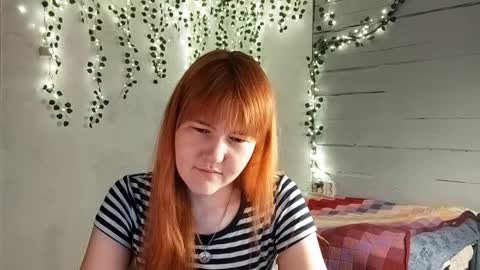 Snapshot of breannedevier chatting on April 2026 04:10:02 AM Dina online show from April 2026 04:10:02 AM