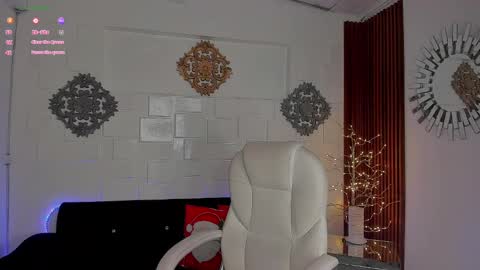 Breex online show from December 2024 11:38:02 PM