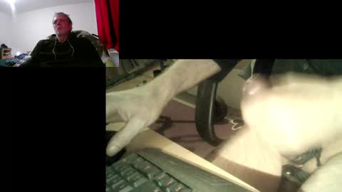 bremer64 online show from December 2024 08:33:02 PM