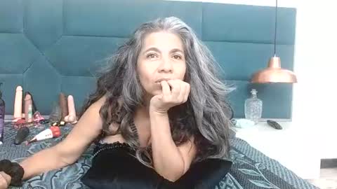 BRENDA VELASQUEZ online show from June 2026 09:58:01 PM