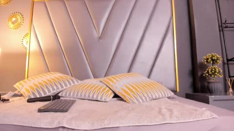 Brenda Time Schedule 0600 - 1400 GMT-5 online show from March 2026 10:32:02 AM