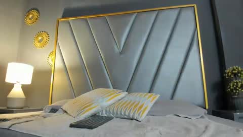 Brenda Time Schedule 0600 - 1400 GMT-5 online show from April 2026 11:16:01 AM