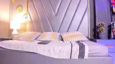 Brenda Time Schedule 0600 - 1400 GMT-5 online show from July 2026 10:30:02 AM
