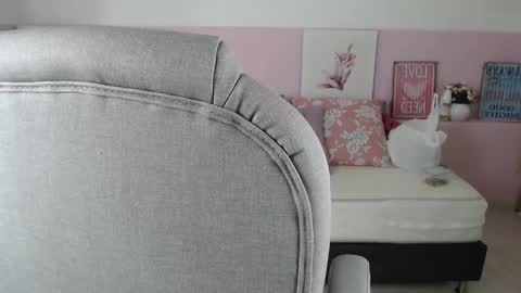 Snapshot of brendathompson_ chatting on February 2025 12:23:02 PM Brenda online show from February 2025 12:23:02 PM