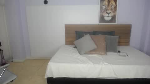 Snapshot of brendathompson_ chatting on March 2025 09:44:02 AM Brenda online show from March 2025 09:44:02 AM