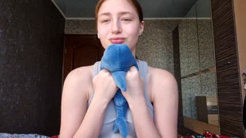 Mia   online show from February 2026 07:04:02 AM