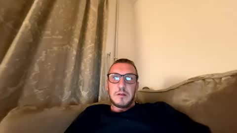 brettbigdee online show from May 2026 01:35:07 AM