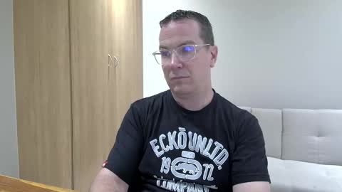 Snapshot of brettdj chatting on November 2025 01:13:01 PM Brett online show from November 2025 01:13:01 PM