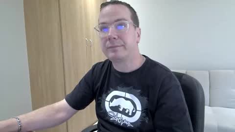 Snapshot of brettdj chatting on December 2025 09:36:02 AM Brett online show from December 2025 09:36:02 AM