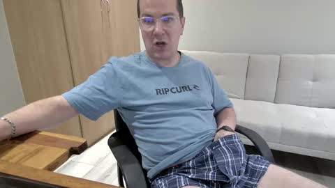 Snapshot of brettdj chatting on January 2026 03:04:02 PM Brett online show from January 2026 03:04:02 PM