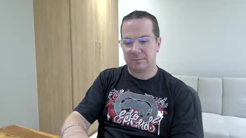 Snapshot of brettdj chatting on January 2026 01:15:02 PM Brett online show from January 2026 01:15:02 PM