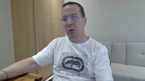 Snapshot of brettdj chatting on February 2026 03:07:01 PM Brett online show from February 2026 03:07:01 PM