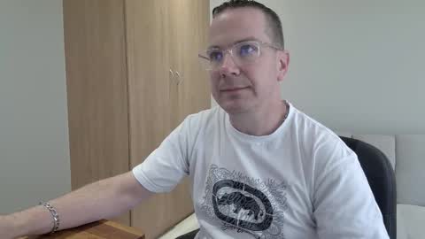 Snapshot of brettdj chatting on February 2026 11:42:02 AM Brett online show from February 2026 11:42:02 AM