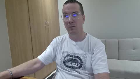 Snapshot of brettdj chatting on March 2026 02:54:01 PM Brett online show from March 2026 02:54:01 PM